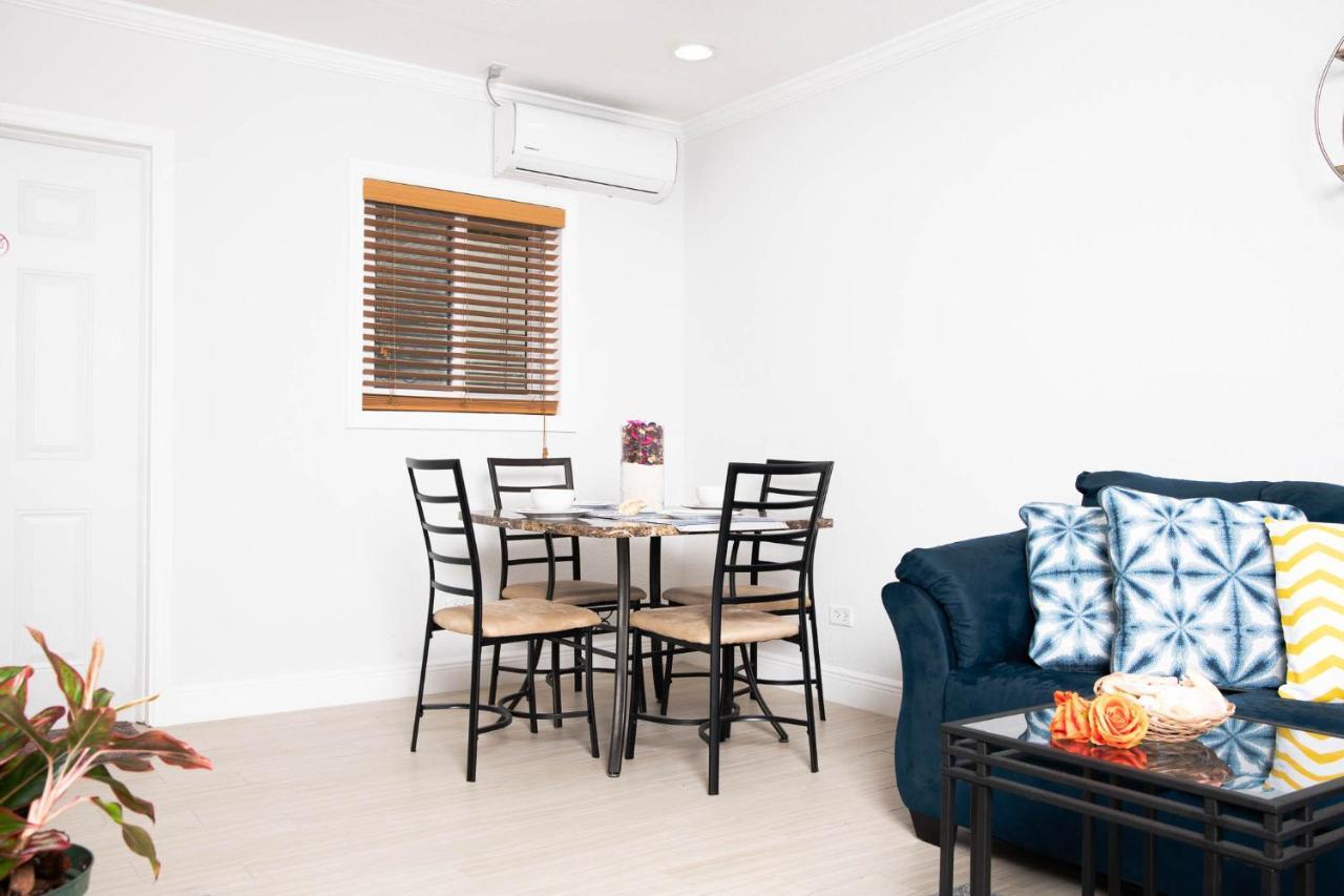 Sheer Bliss Beachview Apt #2 George Town Exterior photo